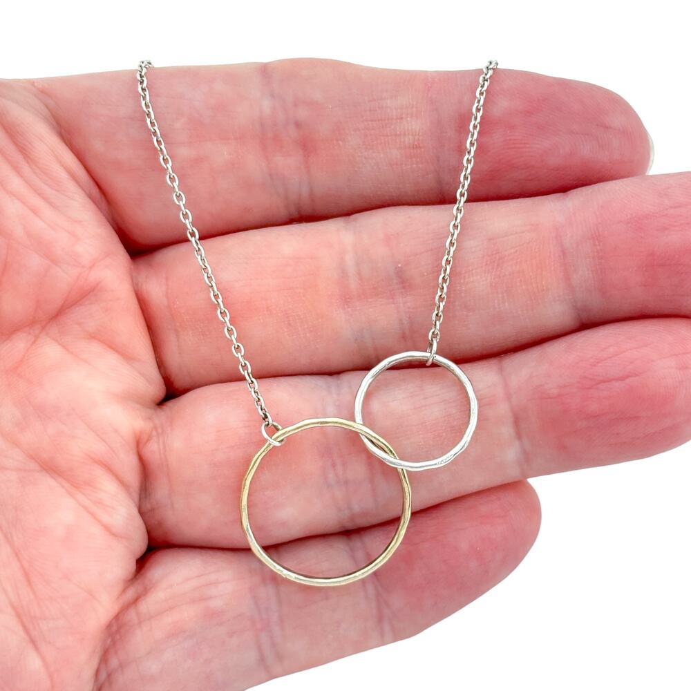Vintage Sterling Silver 925 Two Tone Interlocking Rings Necklace 18"-20"